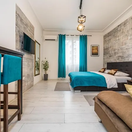 Marcel Apartment